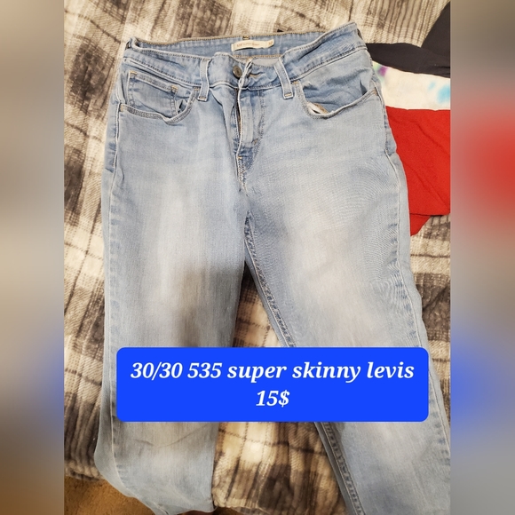 Tops - Picture 14 of 16